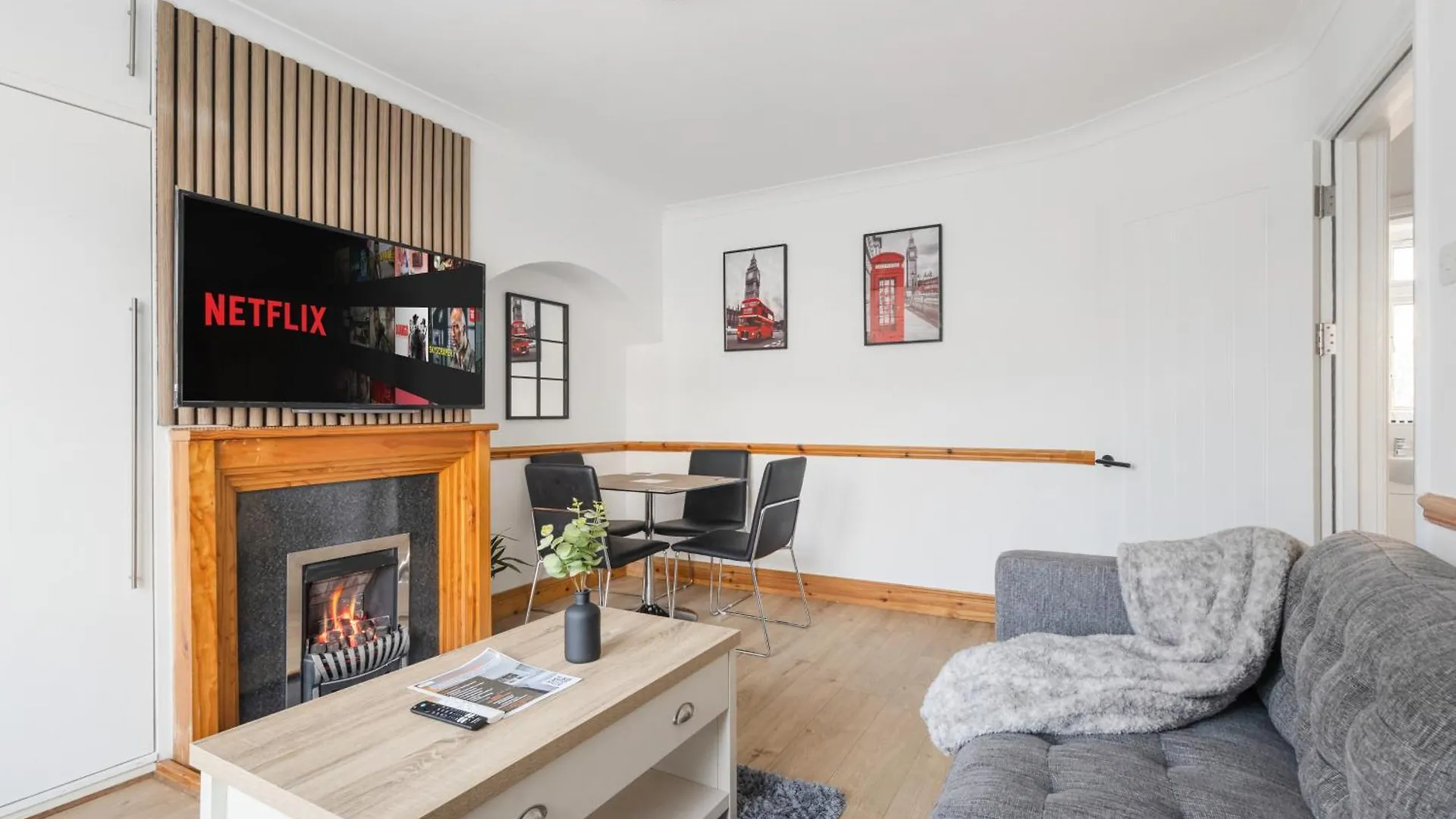 Luxurious 4 Bedroom Home ダグナム イギリス